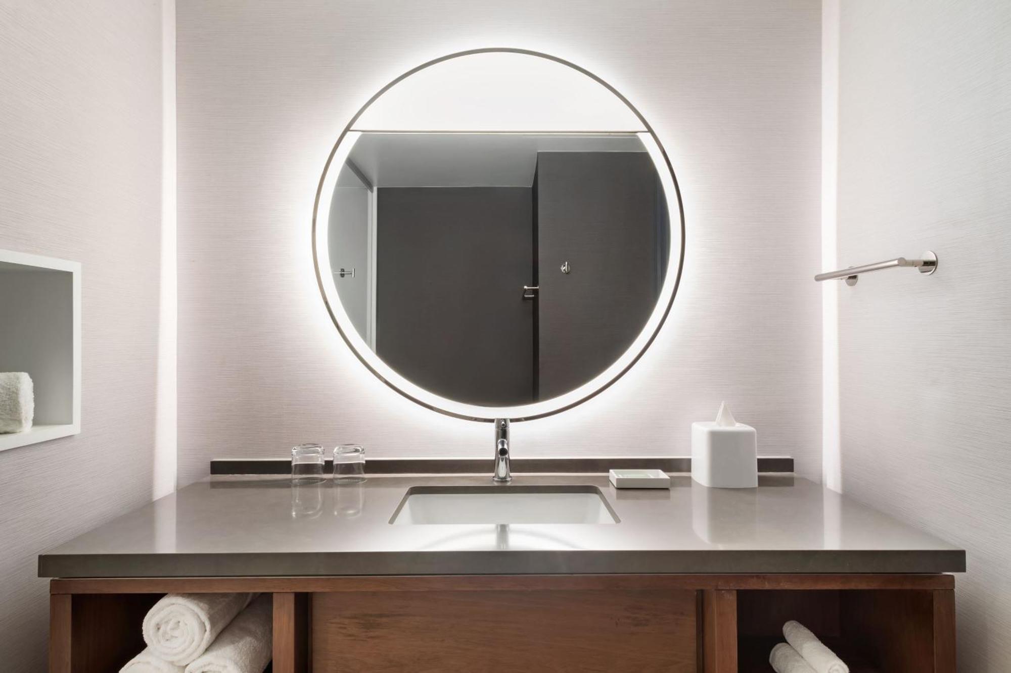Courtyard By Marriott Marina Del Rey Hotell Los Angeles Exteriör bild